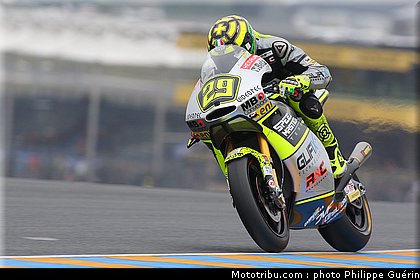 moto2_iannone_0008_france_le_mans_2012.jpg