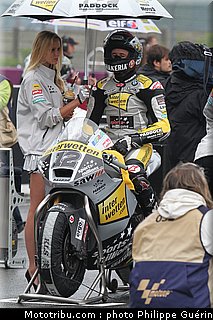 moto2_luthi_0005_france_le_mans_2012.jpg