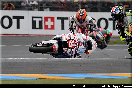 moto2_rea_0005_france_le_mans_2012.jpg