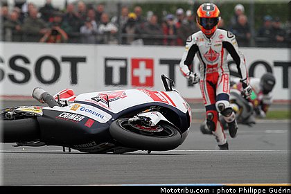 moto2_rea_0006_france_le_mans_2012.jpg