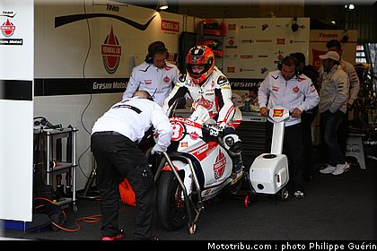 moto2_rea_0010_france_le_mans_2012.jpg