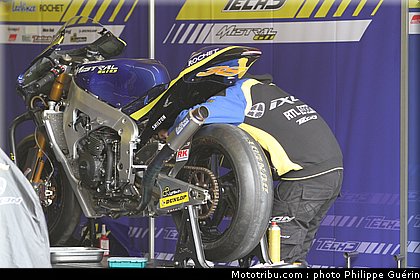 moto2_smith_0002_france_le_mans_2012.jpg