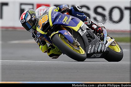 moto2_smith_0003_france_le_mans_2012.jpg