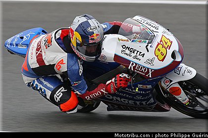 moto3_kornfeil_0003_france_le_mans_2012.jpg