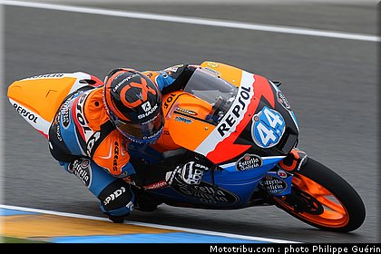 moto3_oliveira_0003_france_le_mans_2012.jpg