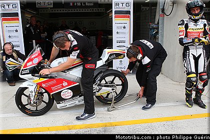moto3_rossi_0029_france_le_mans_2012.jpg
