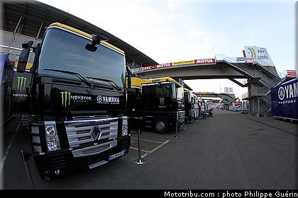 motogp_ambiance_0030_france_le_mans_2012.jpg