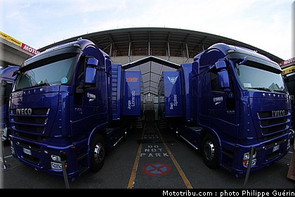 motogp_ambiance_0031_france_le_mans_2012.jpg