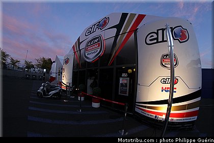 motogp_ambiance_0046_france_le_mans_2012.jpg