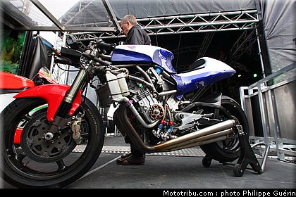 motogp_ambiance_0079_france_le_mans_2012.jpg
