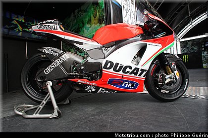 motogp_ambiance_0080_france_le_mans_2012.jpg