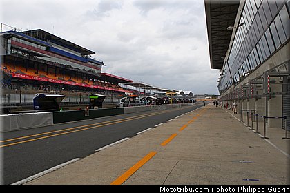 motogp_ambiance_0093_france_le_mans_2012.jpg
