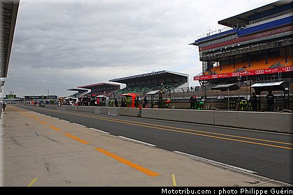 motogp_ambiance_0094_france_le_mans_2012.jpg