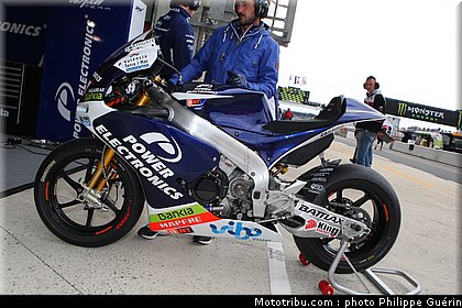 motogp_ambiance_0098_france_le_mans_2012.jpg