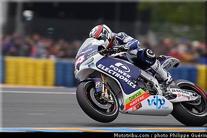 motogp_de_puniet_0006_france_le_mans_2012.jpg