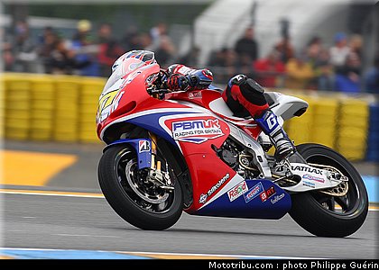 motogp_ellison_0001_france_le_mans_2012.jpg