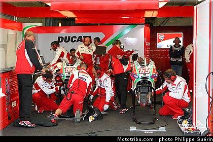 motogp_hayden_0029_france_le_mans_2012.jpg