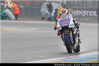 motogp_lorenzo_0022_france_le_mans_2012.jpg