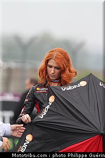 motogp_pitbabe_0010_france_le_mans_2012.jpg