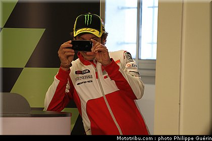 motogp_rossi_0001_france_le_mans_2012.jpg