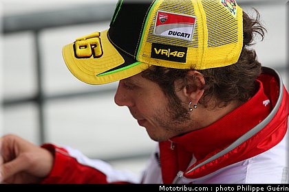 motogp_rossi_0014_france_le_mans_2012.jpg