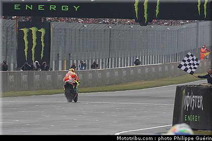 motogp_rossi_0022_france_le_mans_2012.jpg