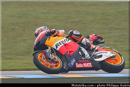 motogp_stoner_0012_france_le_mans_2012.jpg