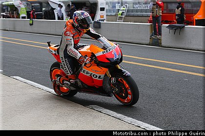 motogp_stoner_0023_france_le_mans_2012.jpg