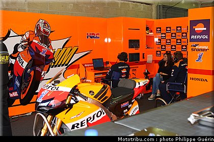 motogp_stoner_0026_france_le_mans_2012.jpg