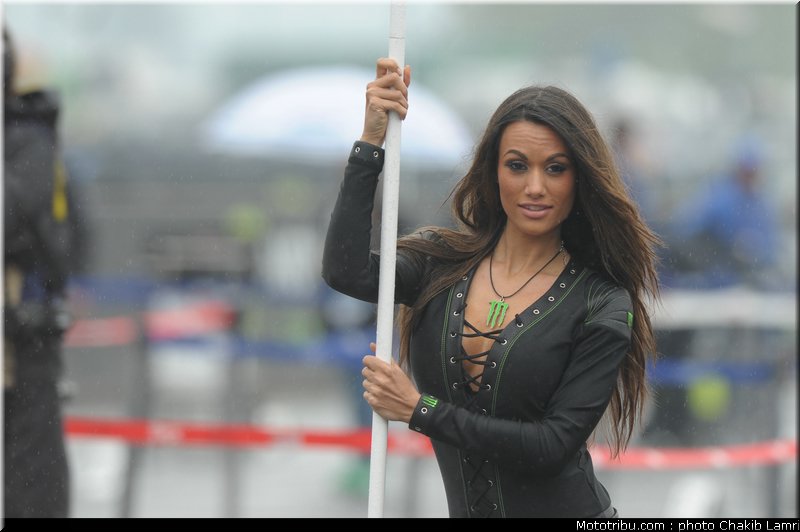 motogp_pitbabe_006_france_le_mans_2012