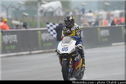 moto2_luthi_006_france_le_mans_2012.jpg