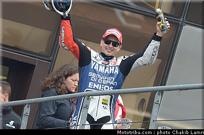 motogp_lorenzo_001_france_le_mans_2012.jpg
