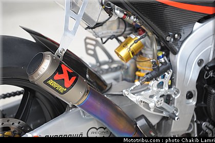 motogp_lorenzo_014_france_le_mans_2012.jpg