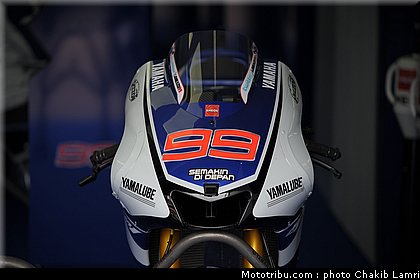 motogp_lorenzo_018_france_le_mans_2012.jpg