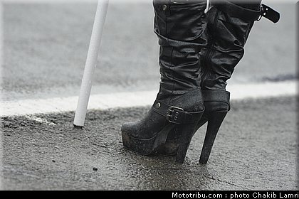 motogp_pitbabe_007_france_le_mans_2012.jpg
