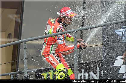 motogp_rossi_003_france_le_mans_2012.jpg