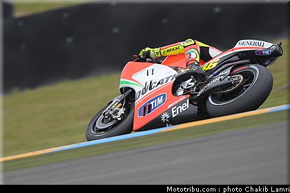 motogp_rossi_014_france_le_mans_2012.jpg
