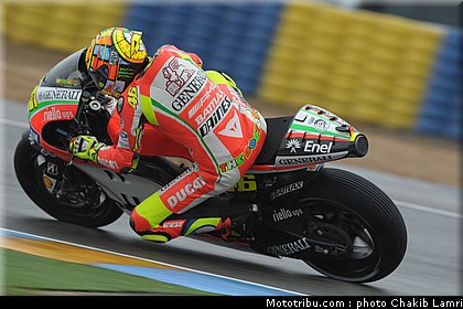 motogp_rossi_018_france_le_mans_2012.jpg