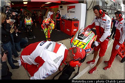 motogp_rossi_019_france_le_mans_2012.jpg
