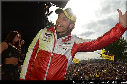motogp_rossi_023_france_le_mans_2012.jpg
