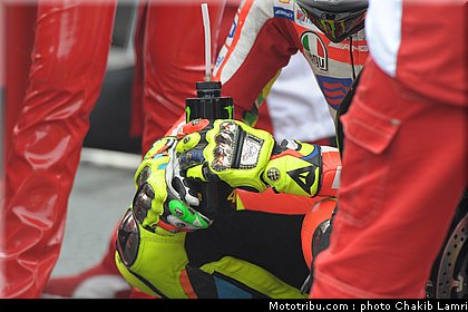 motogp_rossi_033_france_le_mans_2012.jpg
