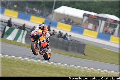 motogp_stoner_006_france_le_mans_2012.jpg
