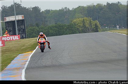motogp_stoner_022_france_le_mans_2012.jpg