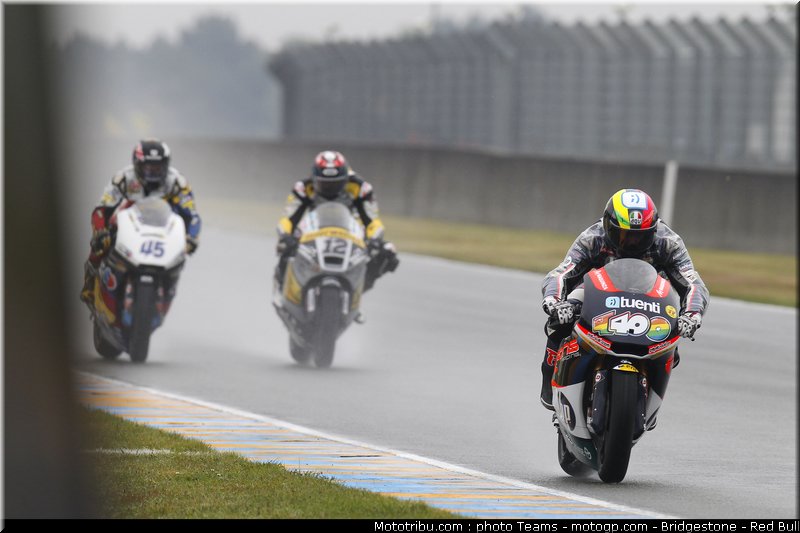 moto2_0023_france_le_mans_2012