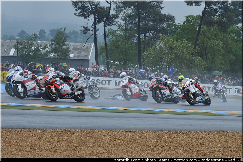 moto2_0042_france_le_mans_2012