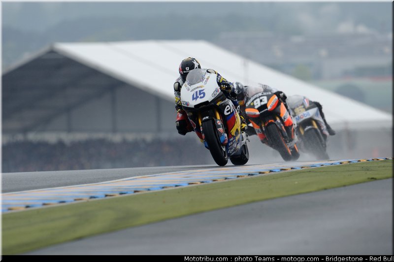 moto2_0048_france_le_mans_2012