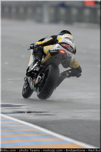moto2_luthi_0007_france_le_mans_2012