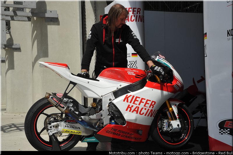 moto2_neukirchner_0005_france_le_mans_2012