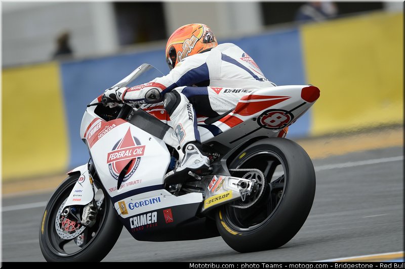 moto2_rea_0008_france_le_mans_2012