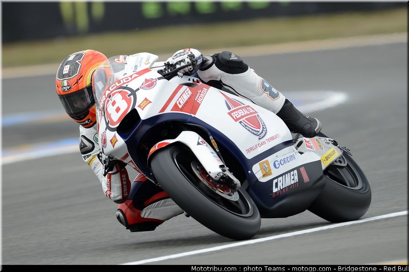 moto2_rea_0009_france_le_mans_2012